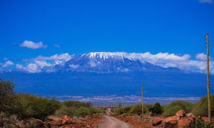 18 Days Kilimanjaro Hike, Serengeti & Zanzibar Beach Holiday