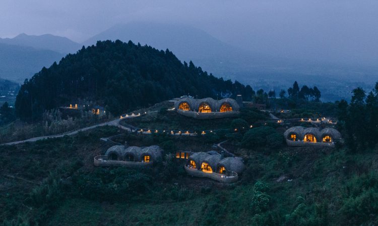 Planning your Luxury Rwanda Vacations & Holidays